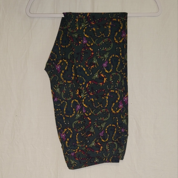 LuLaRoe Leggings - Picture 1 of 3